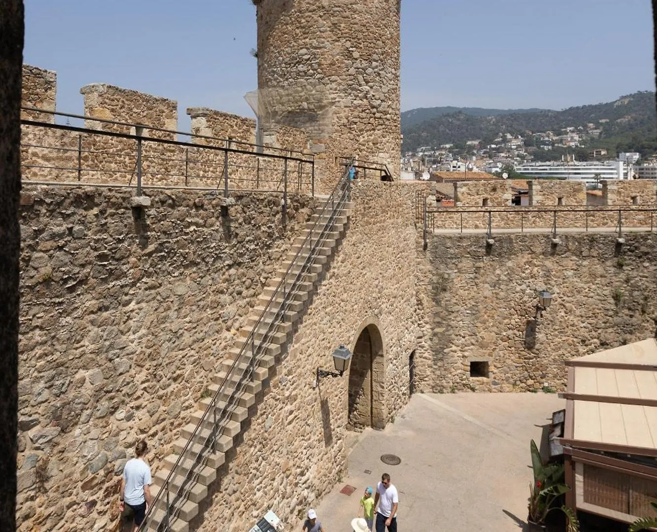 Stay In A 14Th-Century House With Pool In Tossa Tossa de Mar Tatil Evi