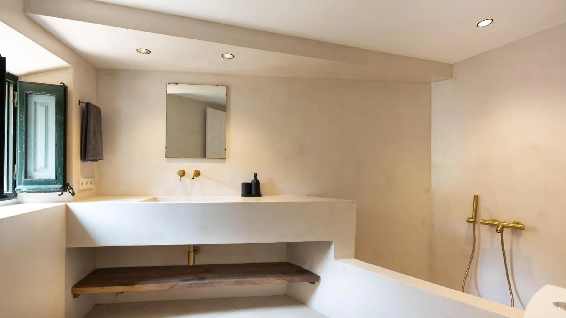 Stay In A 14Th-Century House With Pool In Tossa Tossa de Mar Tatil Evi